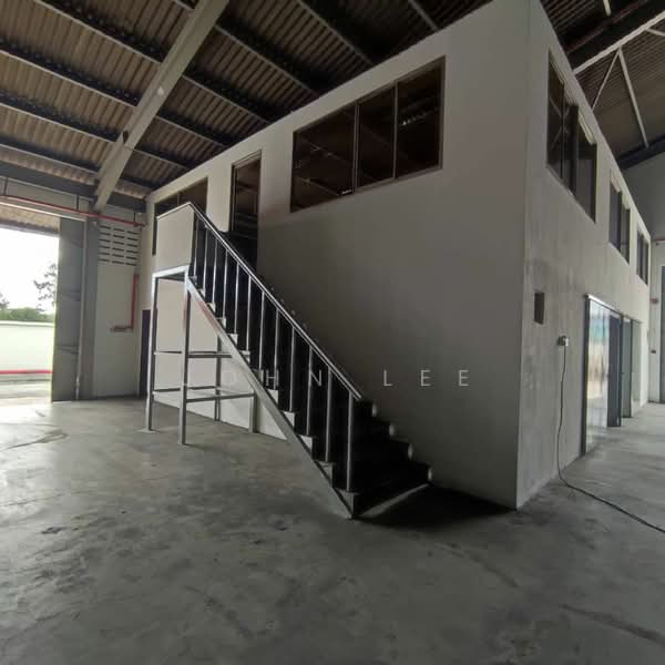 Bukit Kemuning (warehouse) untuk Untuk Disewa - RM 26,500 /bulan, Mac 2026 - Interior - PropertyGuru.com.my