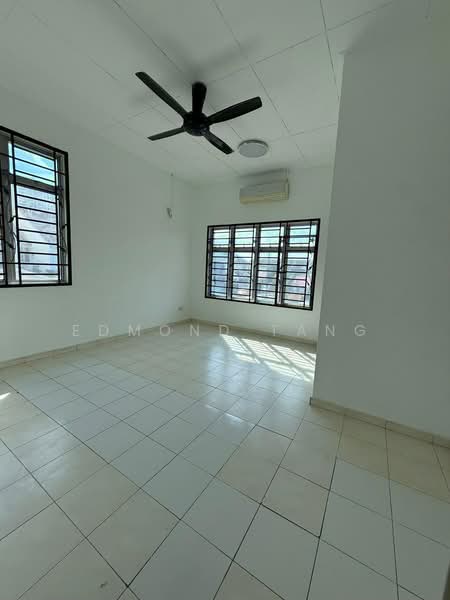 2-storey Terraced House for Sale in Taman Kempas Indah (Tebrau) - Edmond Tang - Interior - PropertyGuru.com.my
