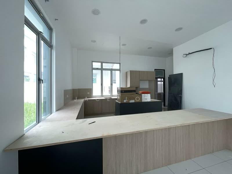 Nusa Duta untuk Untuk Dijual - RM 2,100,000, Mac 2026 - Kitchen - PropertyGuru.com.my