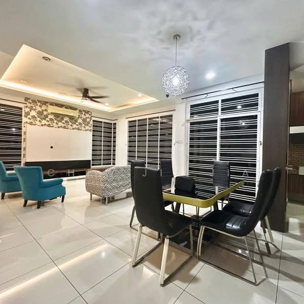 Cluster House for Rent in Taman Adda Heights (Tebrau) - Chew Jia Jia - Living Room - PropertyGuru.com.my