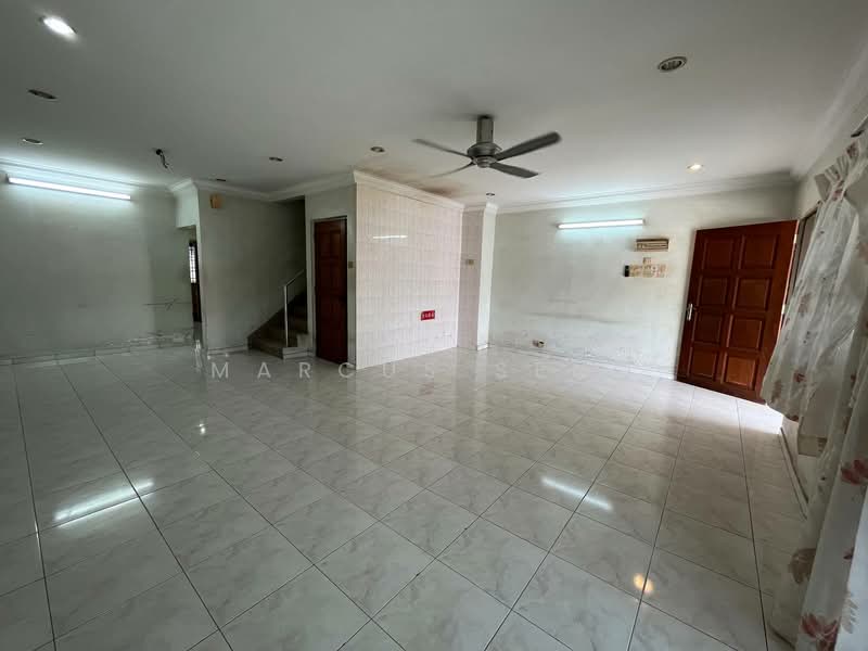 Pasir Puteh @ Taman Melor untuk Untuk Dijual - RM 450,000, Mac 2026 - Living Room - PropertyGuru.com.my