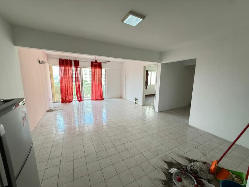 Apartment for Sale at Garden City - Yeong . - Living Room - PropertyGuru.com.my