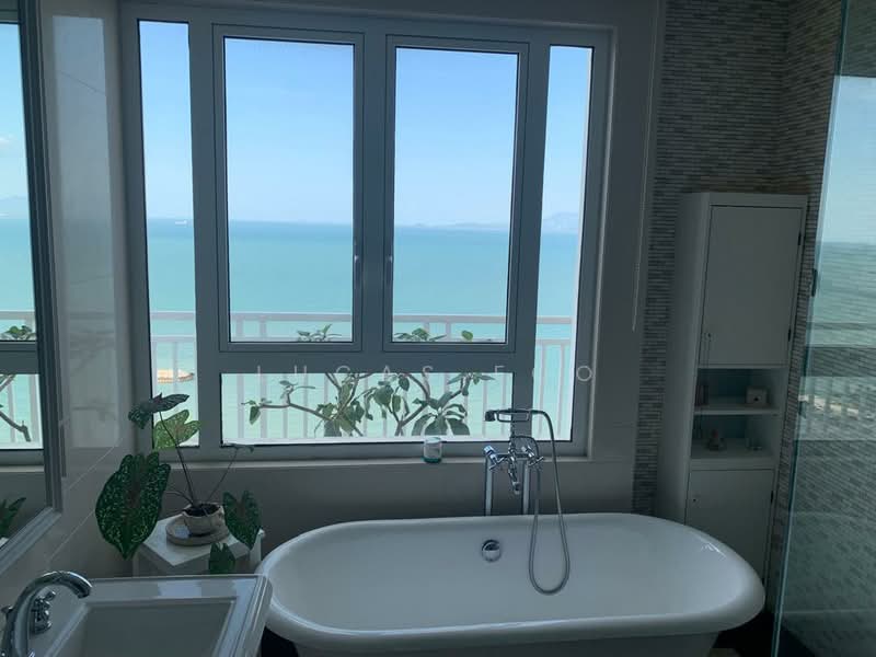 Condominium for Rent at Quayside Seafront Resort Condominiums - Lucas Foo - Bathroom - PropertyGuru.com.my