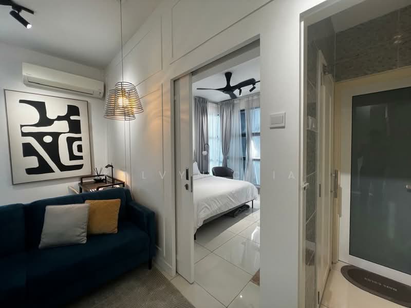 Servis Apartment untuk Disewa di Arte Mont Kiara - Kalvyn Chia - Living Room - PropertyGuru.com.my