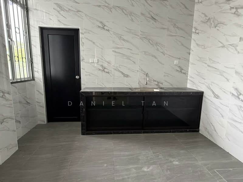 1-storey Terraced House for Rent in Pulai (Johor) - Daniel Tan - Kitchen - PropertyGuru.com.my