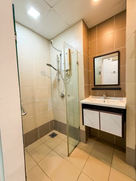Service Residence for Rent at Centrestage Designer Suite - Joanne Diong - Bathroom - PropertyGuru.com.my
