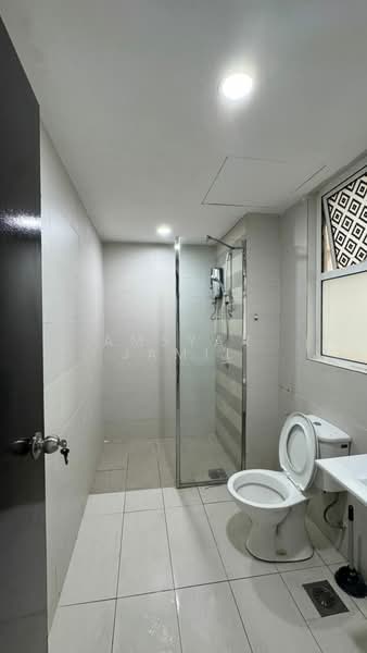Menara U2 untuk Untuk Disewa - RM 1,500 /bulan, Mac 2026 - Bathroom - PropertyGuru.com.my