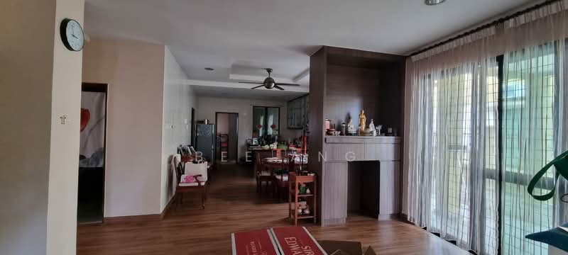 Bungalow for Sale in Taman Aman Perdana (Kapar) - Bee Ang - Living Room - PropertyGuru.com.my