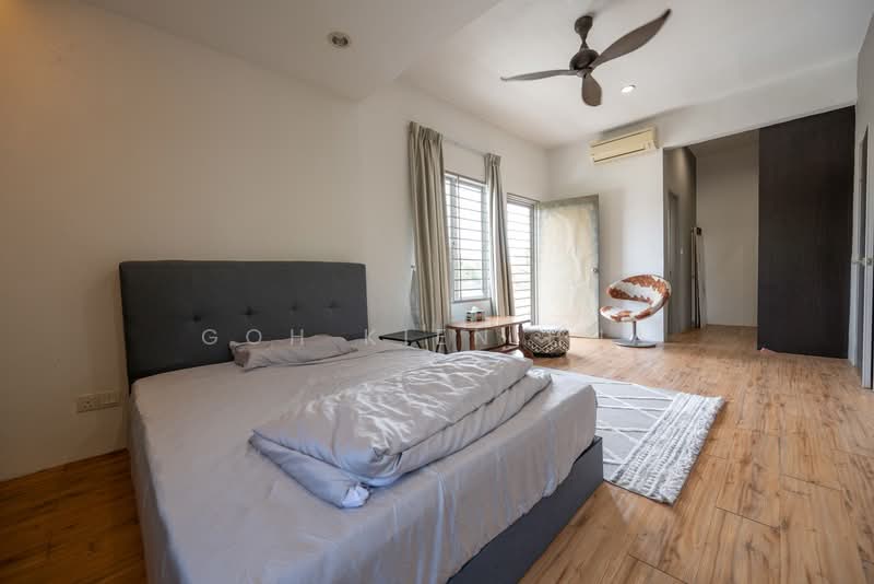 2-storey Terraced House for Sale in Taman Lestari Putra (Seri Kembangan) - Goh Kien Hua - Bedroom - PropertyGuru.com.my