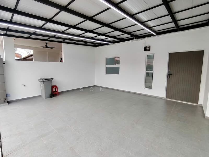 1-storey Terraced House for Sale in Bukit Serindit (Melaka City) - Elson Tay - Entrance - PropertyGuru.com.my