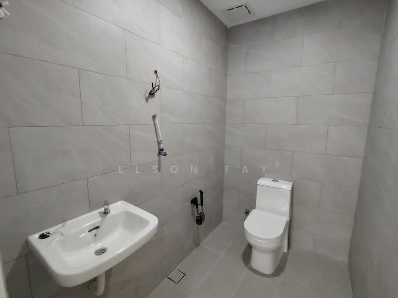 1-storey Terraced House for Sale in Bukit Serindit (Melaka City) - Elson Tay - Bathroom - PropertyGuru.com.my