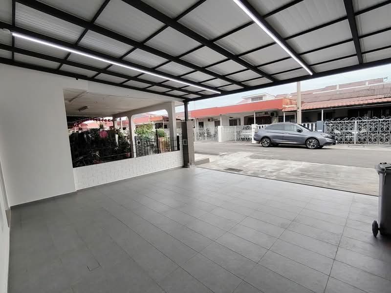 1-storey Terraced House for Sale in Bukit Serindit (Melaka City) - Elson Tay - Exterior - PropertyGuru.com.my