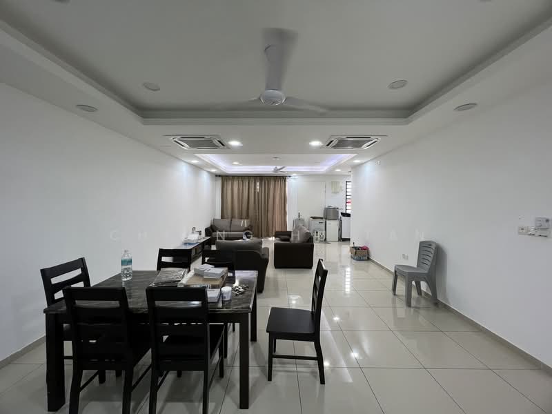 2-storey Terraced House for Rent in Bandar Sri Sendayan (Negeri Sembilan) - Cheong Hu Tan - Living Room - PropertyGuru.com.my