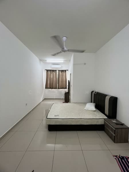 2-storey Terraced House for Rent in Bandar Sri Sendayan (Negeri Sembilan) - Cheong Hu Tan - Bedroom - PropertyGuru.com.my