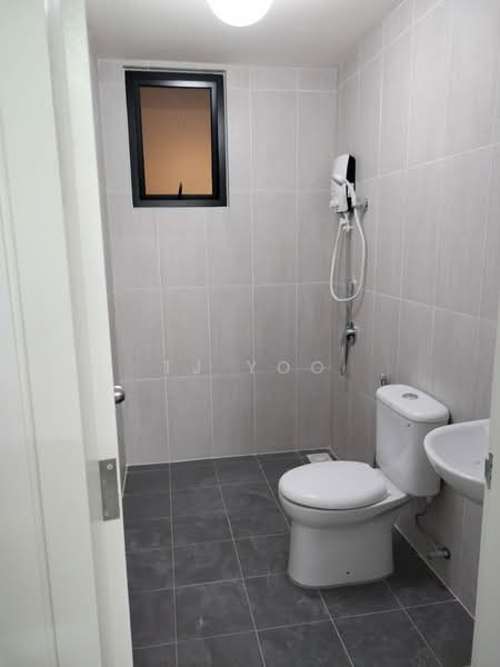 Service Residence for Rent at MKH Boulevard II - TJ Yoo - Bathroom - PropertyGuru.com.my