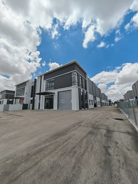 Factory for Rent in Eco Business Park 2 Senai (Senai) - Derrick Chai - Exterior - PropertyGuru.com.my