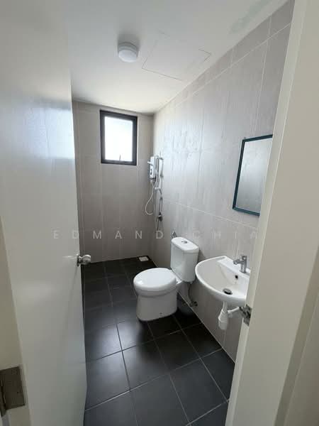 Service Residence for Rent at MKH Boulevard II - Edmand Chia - Bathroom - PropertyGuru.com.my