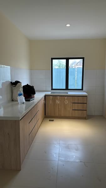 Templer Suasana untuk Untuk Dijual - RM 290,000, Mac 2026 - Kitchen - PropertyGuru.com.my