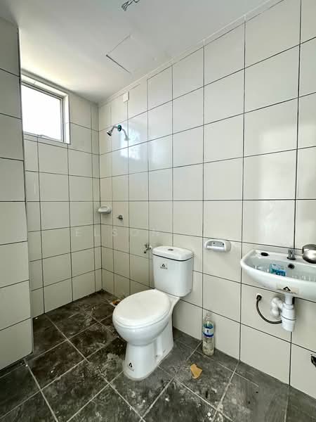 Seri Serindit Residence untuk Untuk Dijual - RM 298,000, Mac 2026 - Bathroom - PropertyGuru.com.my