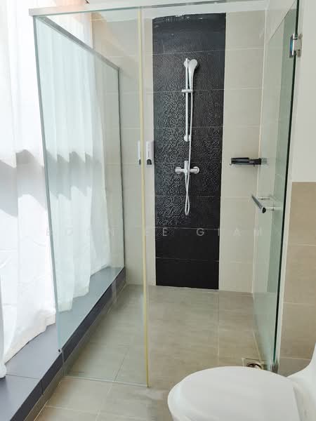 Service Residence for Sale at Bangsar Trade Centre (Pantai Plaza) - Boon Ee Giam - Bathroom - PropertyGuru.com.my
