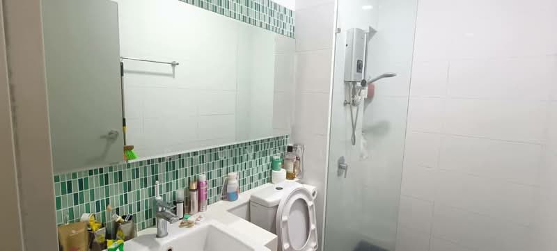 Service Residence for Rent at Residential Suites @ HighPark - Soung Lim - Bathroom - PropertyGuru.com.my