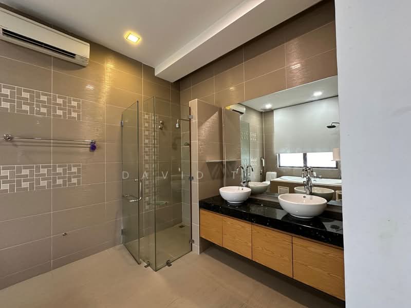 For Sale - Bluwater Estate, Seri Kembangan