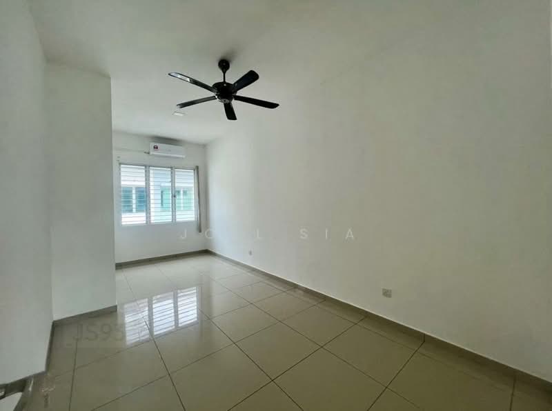 Bandar Botanic Penaga Armaya 3 Storey 20x75 Partially Furnished House For Sale untuk Untuk Disewa - RM 2,300 /bulan, Mac 2026 - Interior - PropertyGuru.com.my