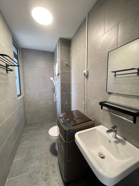 Neu Suites untuk Untuk Disewa - RM 2,800 /bulan, Mac 2026 - Bathroom - PropertyGuru.com.my
