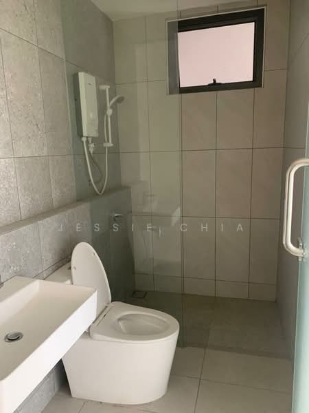 Emerald 9 untuk Untuk Disewa - RM 1,800 /bulan, Mac 2026 - Bathroom - PropertyGuru.com.my