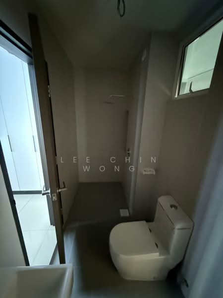 Service Residence for Sale at TRELLIS RESIDENCES - Lee Chin Wong - Bathroom - PropertyGuru.com.my