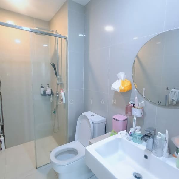 Scenaria @ North Kiara Hills untuk Untuk Disewa - RM 2,600 /bulan, Mac 2026 - Bathroom - PropertyGuru.com.my