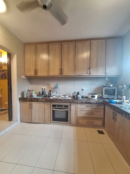 Overseas Union Garden (Taman OUG) untuk Untuk Dijual - RM 2,930,000, Mac 2026 - Kitchen - PropertyGuru.com.my