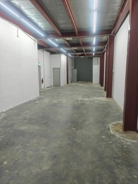 Factory for Rent in Taman Perindustrian Puchong Utama (Puchong) - Anna Toh - Interior - PropertyGuru.com.my