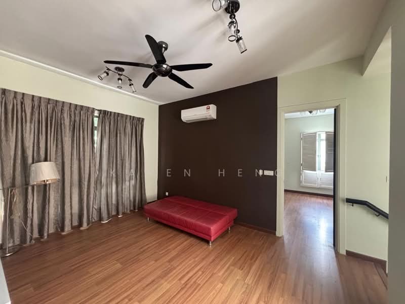 2-storey Terraced House for Sale in East Ledang (Iskandar Puteri (Nusajaya)) - Karen Heng - Living Room - PropertyGuru.com.my