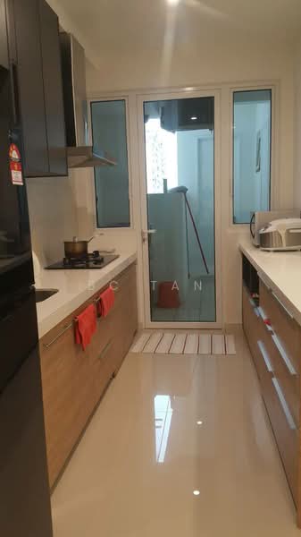 Condominium for Rent at Scenaria @ North Kiara Hills - BC TAN - Kitchen - PropertyGuru.com.my