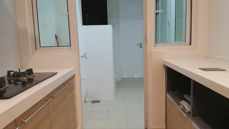 Condominium for Rent at Scenaria @ North Kiara Hills - BC TAN - Kitchen - PropertyGuru.com.my