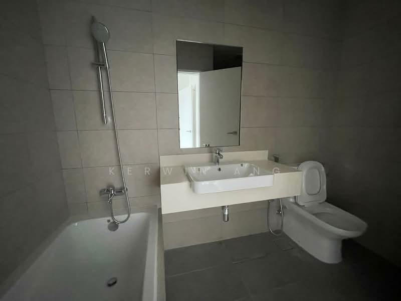 Bangsar Hill Park untuk Untuk Dijual - RM 930,000, Mac 2026 - Bathroom - PropertyGuru.com.my