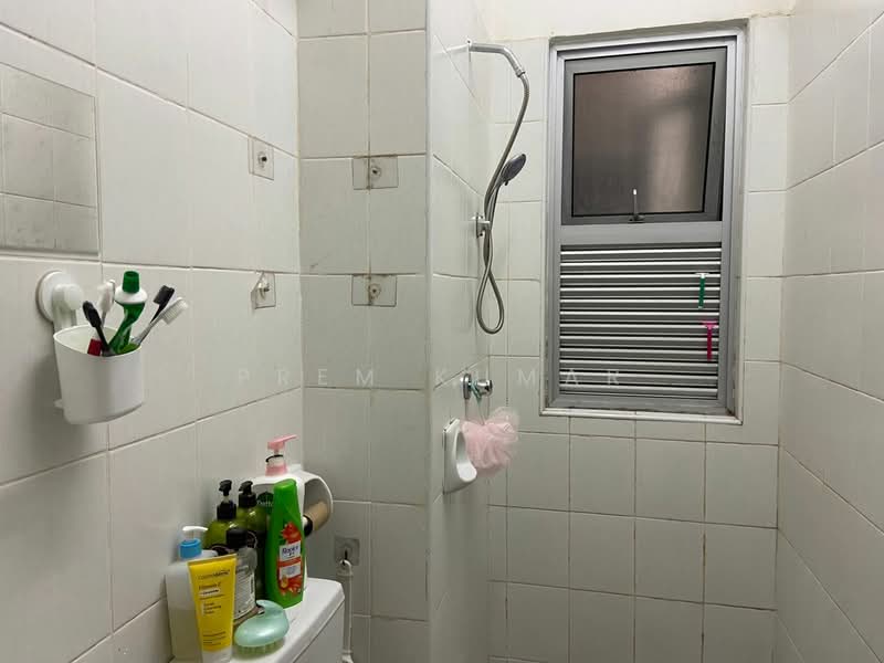 Condominium for Sale at Residensi Kerinchi - Prem Kumar - Bathroom - PropertyGuru.com.my