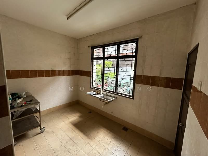 Taman Damansara Aliff untuk Untuk Dijual - RM 750,000, Mac 2026 - Kitchen - PropertyGuru.com.my