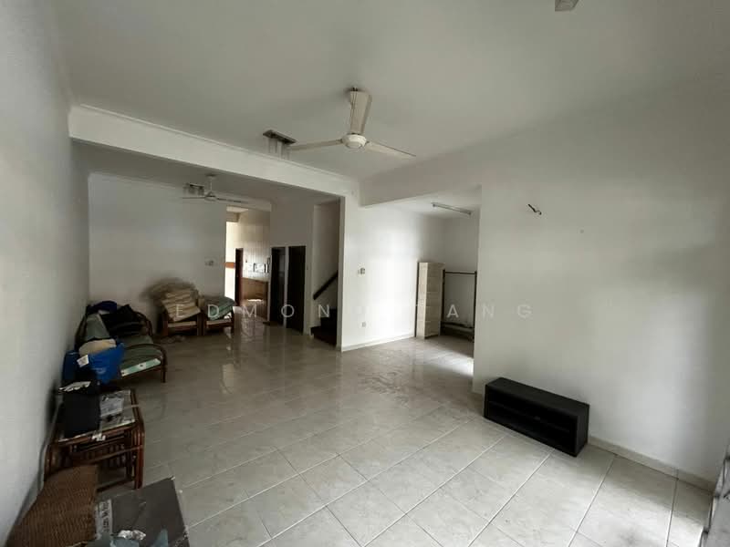 Taman Damansara Aliff untuk Untuk Dijual - RM 750,000, Mac 2026 - Living Room - PropertyGuru.com.my