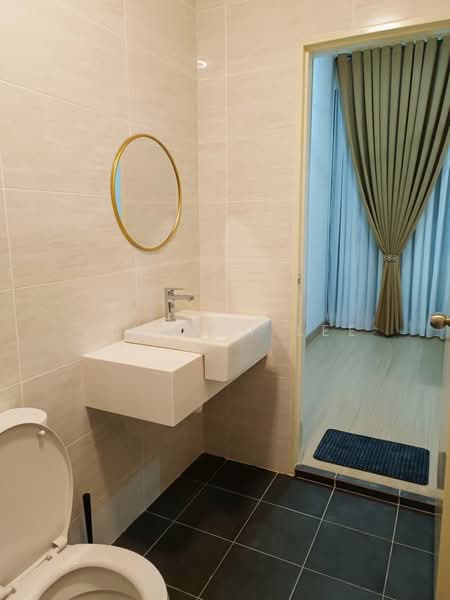 Brezza Hill untuk Untuk Disewa - RM 2,700 /bulan, Mac 2026 - Bathroom - PropertyGuru.com.my