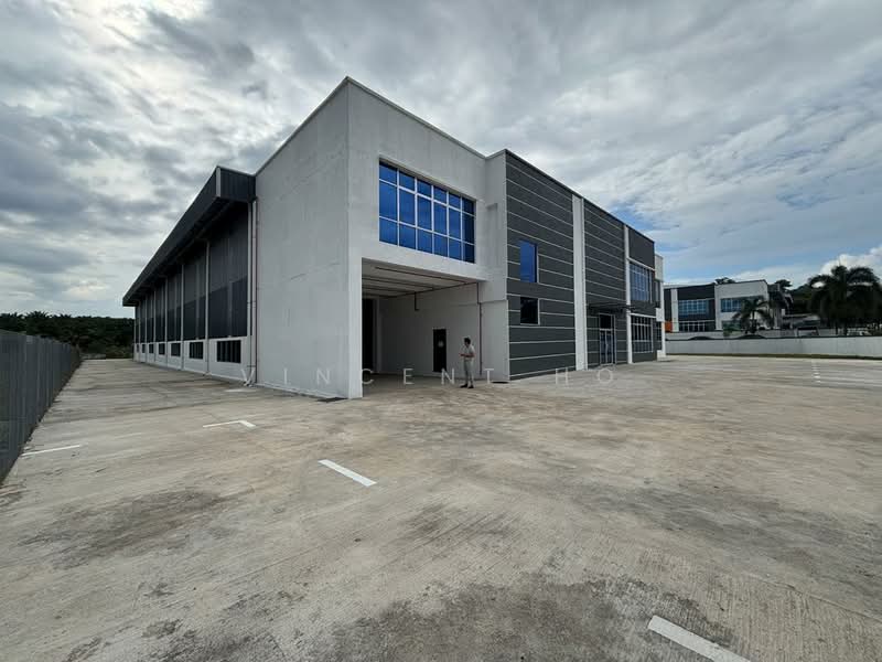 Factory for Sale in Pekan Nanas (Johor) - Vincent Ho - Exterior - PropertyGuru.com.my