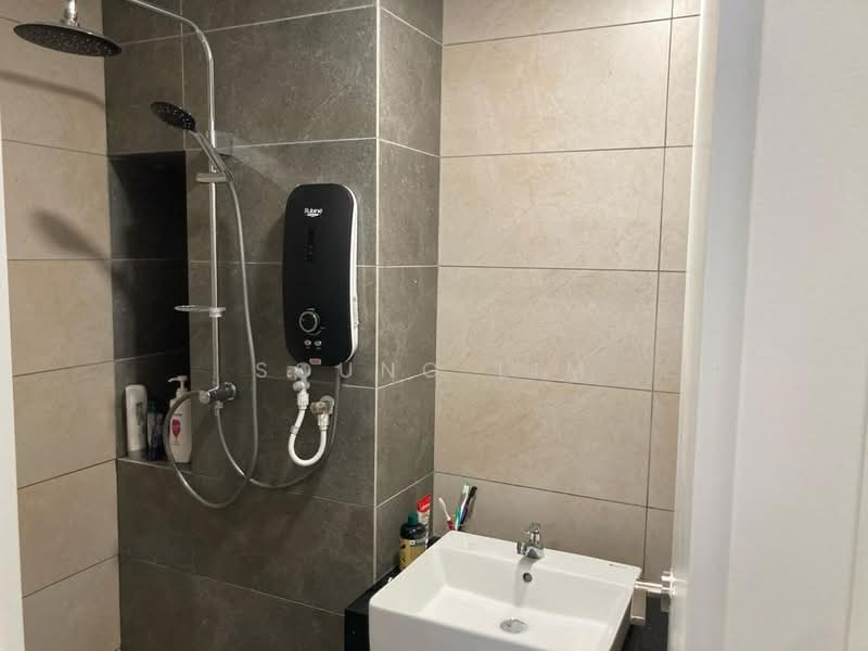 Service Residence for Rent at AraTre' Residences - Soung Lim - Bathroom - PropertyGuru.com.my