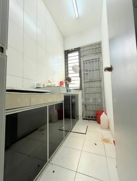 Bukit indah bukits indahs untuk Untuk Dijual - RM 828,000, Mac 2026 - Kitchen - PropertyGuru.com.my