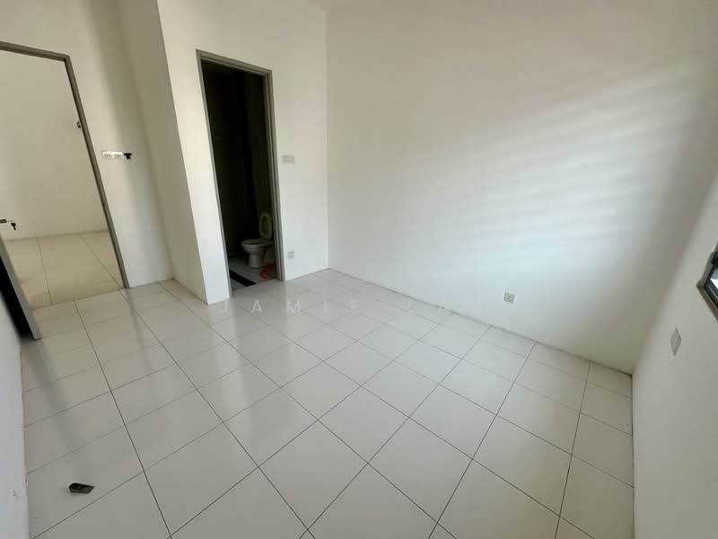 2-storey Terraced House for Sale in Ipoh (Perak) - Jamie Lai - Bathroom - PropertyGuru.com.my