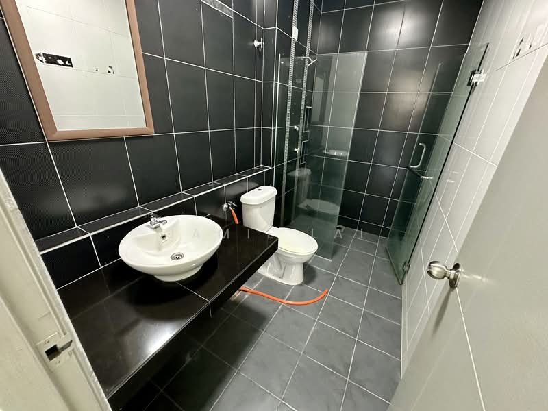 2-storey Terraced House for Sale in Ipoh (Perak) - Jamie Lai - Bathroom - PropertyGuru.com.my