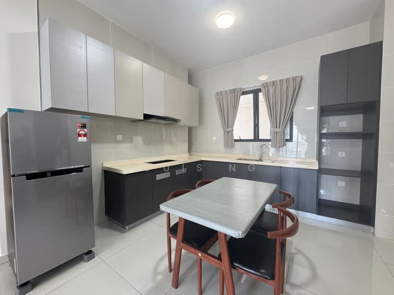 Condominium for Rent at Kings Bay @ Country Garden Danga Bay - Louis Ng - PropertyGuru.com.my