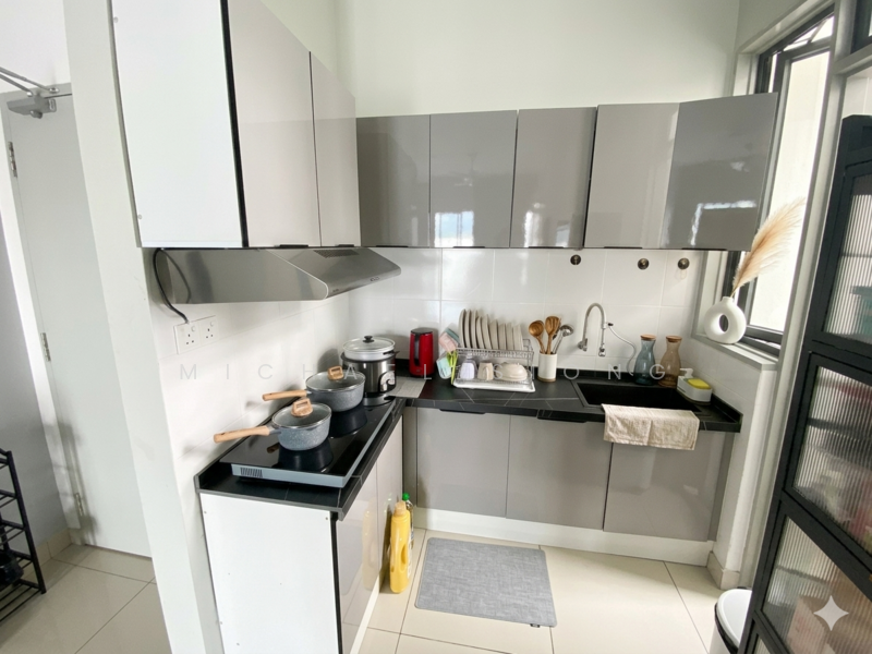 Legendview untuk Untuk Dijual - RM 330,000, Mac 2026 - Kitchen - PropertyGuru.com.my