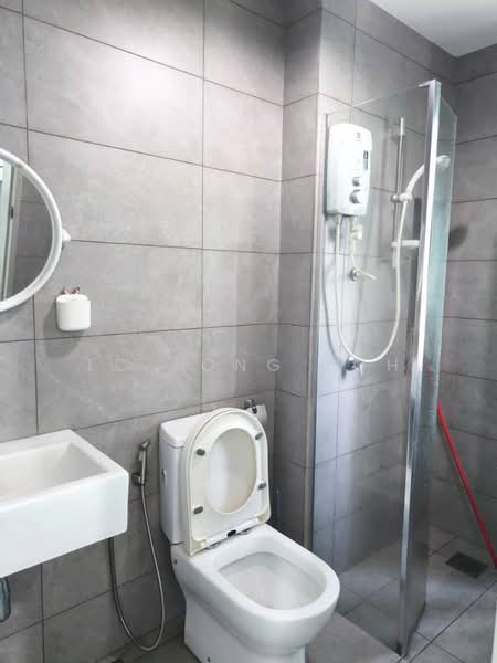 Service Residence for Sale at Sensasi @ Utropolis - TC Tong Loh - Bathroom - PropertyGuru.com.my
