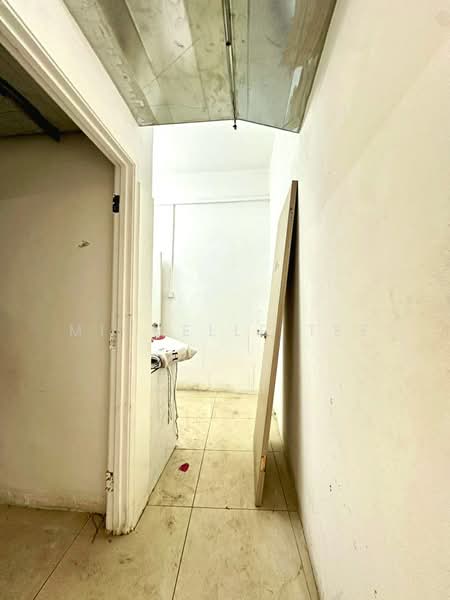 Shop / Office for Rent in Bandar Bukit Tinggi (Klang) - Michelle Tee - Interior - PropertyGuru.com.my